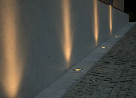 Obrázek Vestavné zemní osvětlení